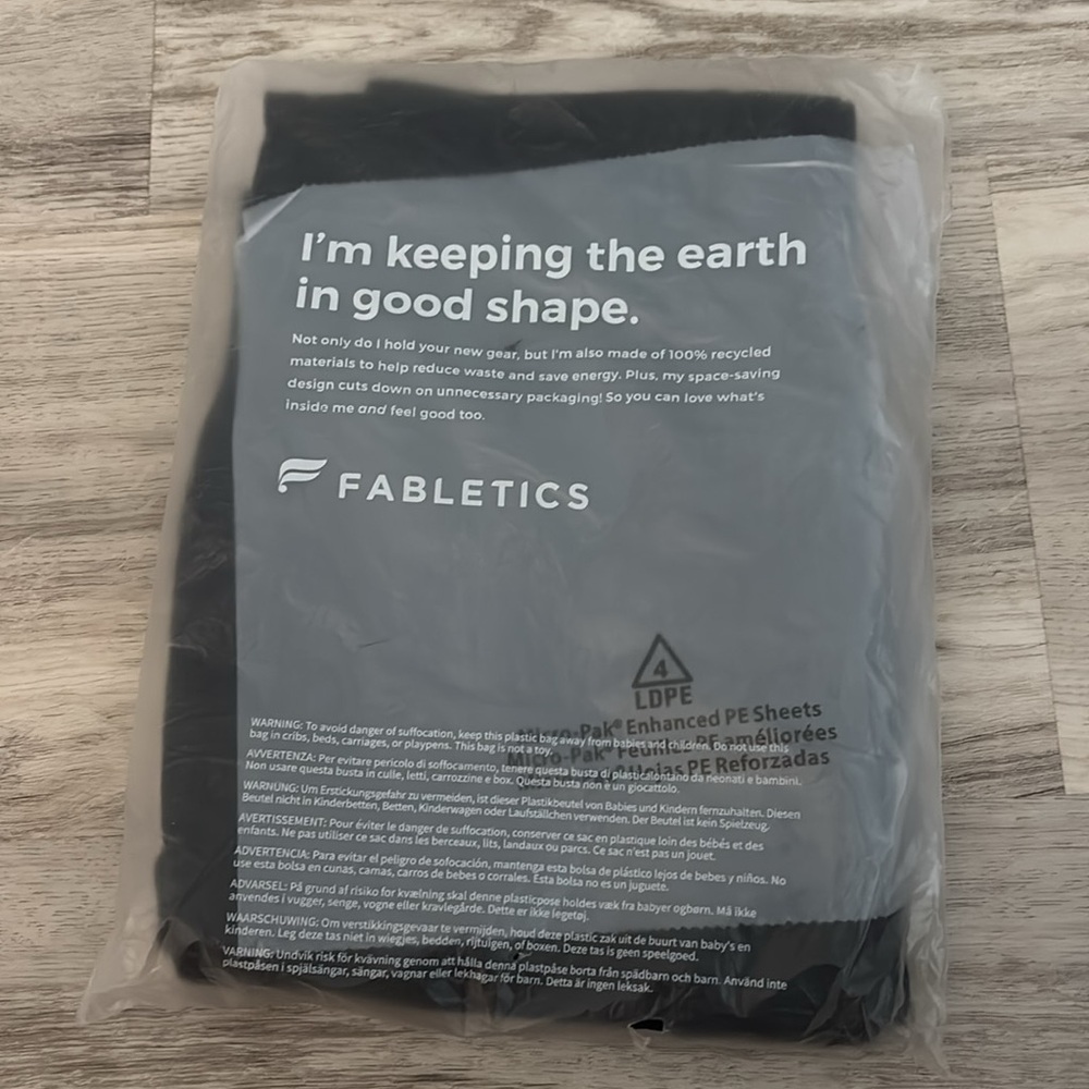 StretchTech™ Kick Flare Scrub Legging - Picture 5 of 5